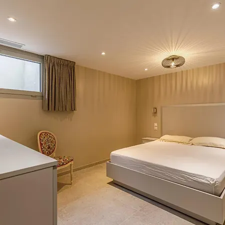 Luxueuse Charleston - Vue Mer, Sauna Hammam * Antibes